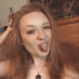 Meet your Posher, Caitlyn